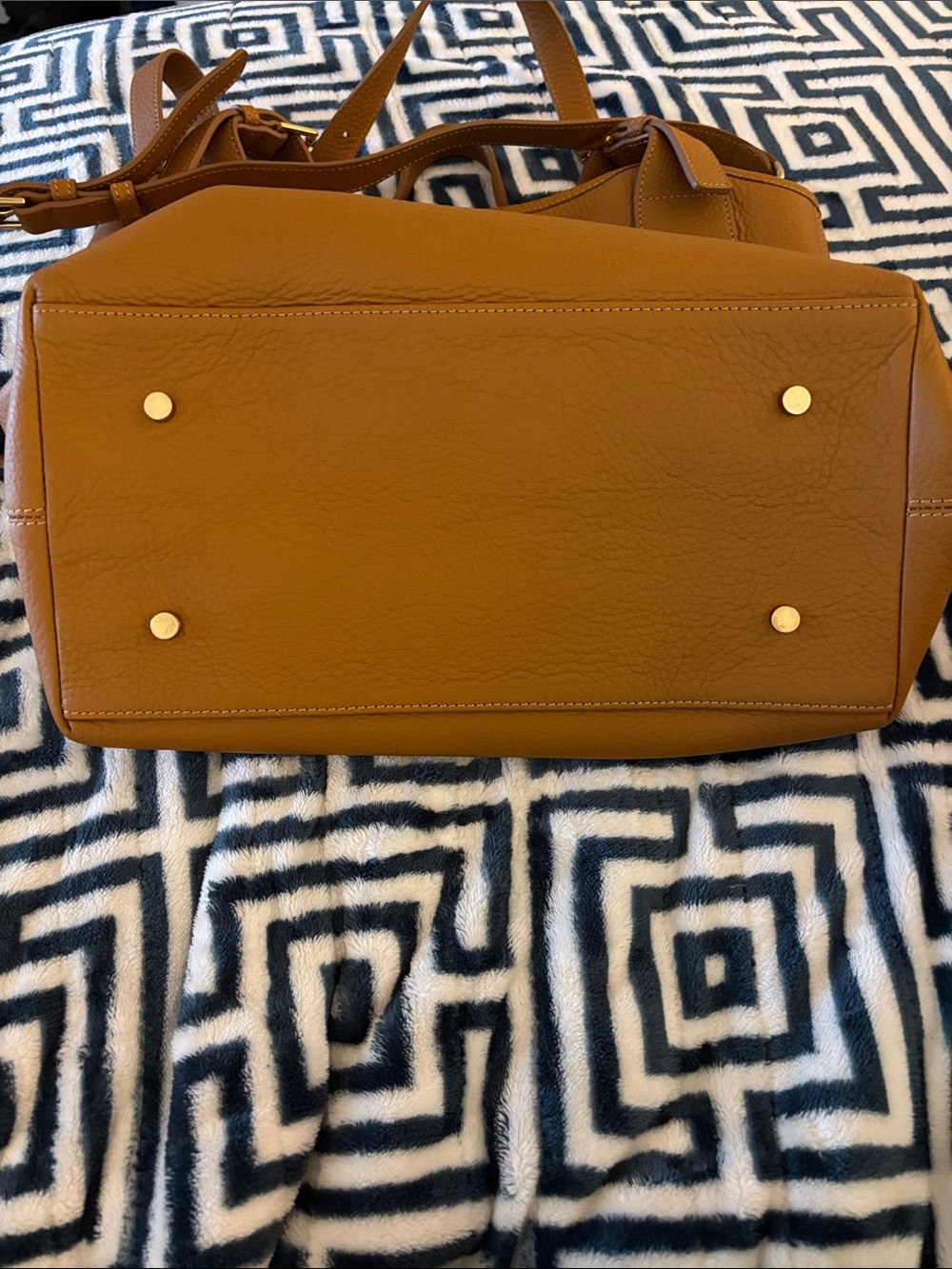 GiGi New York Tan Tote with Top Handles - Picture 5 of 5